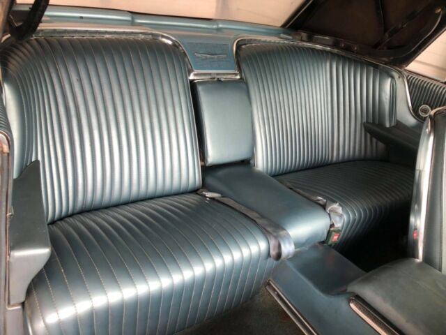 1964 Ford Thunderbird leather - photo 7