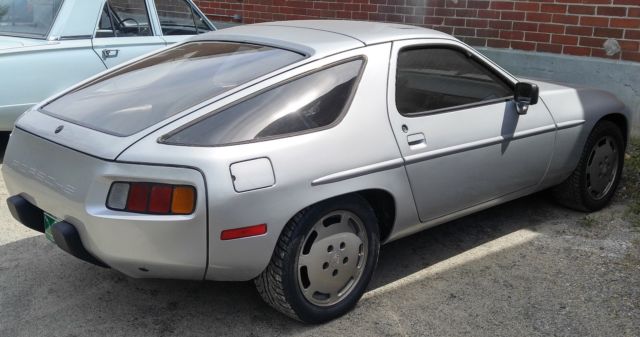 1980 Porsche 928 Coupe - photo 5