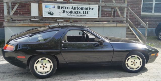 NICE USED 1989 PORSCHE 928S4 5.0 V8 AUTO BLACK/WHITE 1989 Porsche 928 Coupe