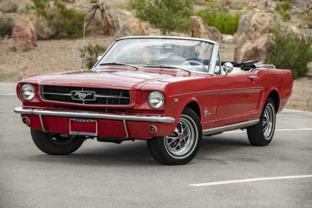 1965 Ford Mustang CONVERTIBLE A-CODE 4 SPD A/C PWR TOP DISC BRKS - photo 2