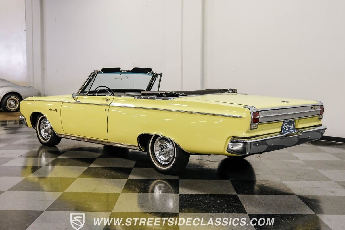 1965 Dodge Coronet 500 Convertible - photo 9