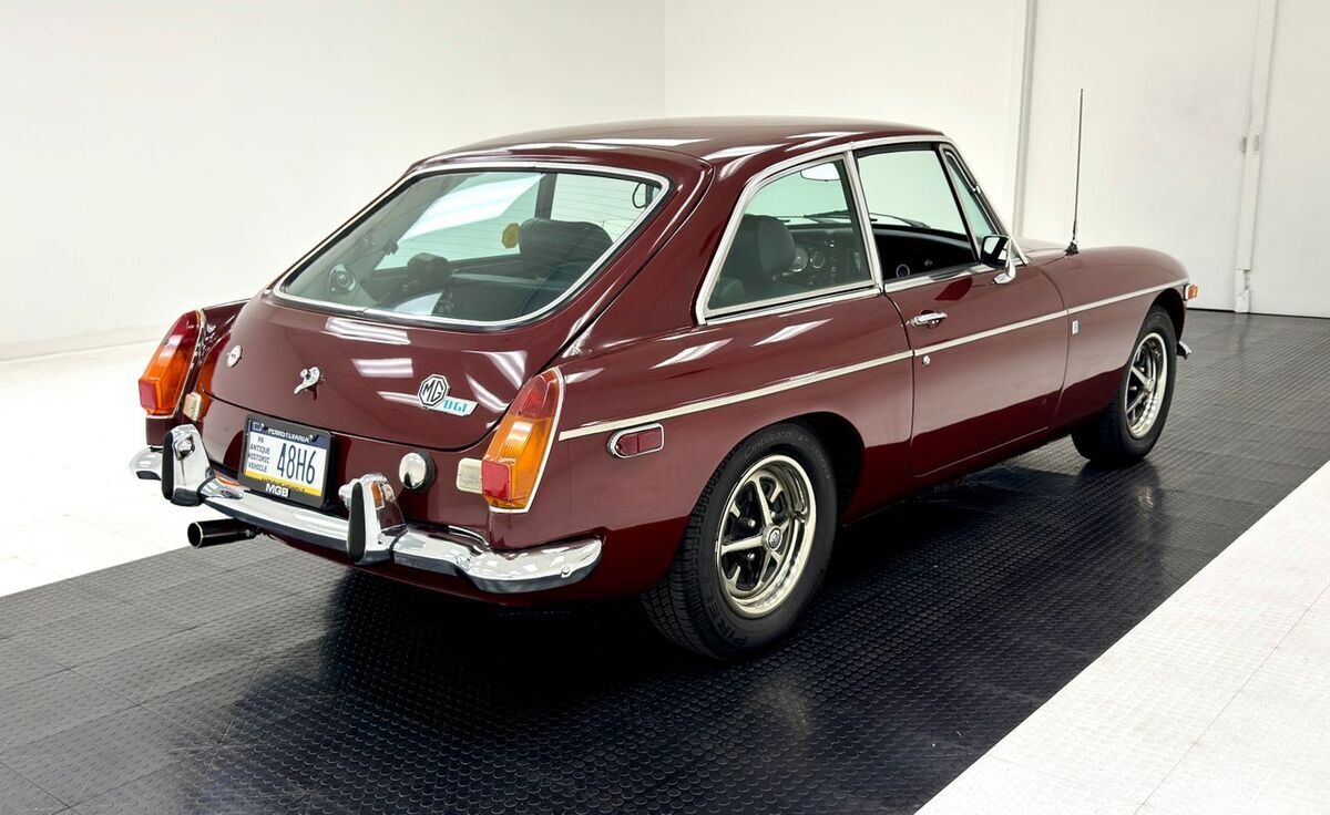 1973 MG MGB GT - photo 5
