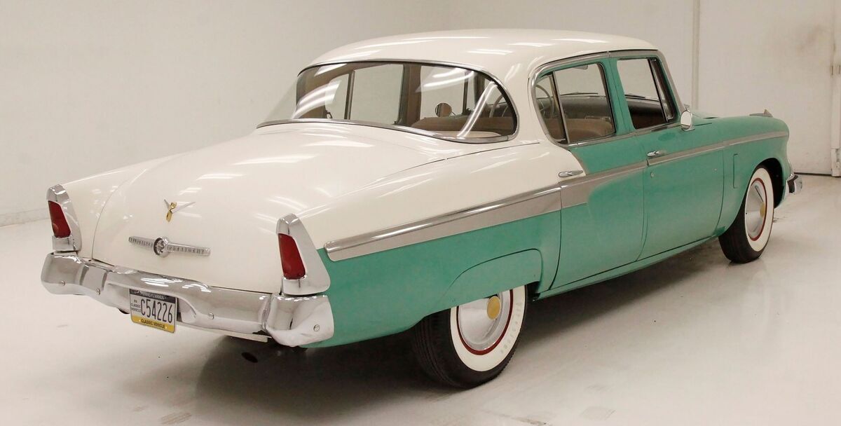 1955 Studebaker President Sedan - photo 4