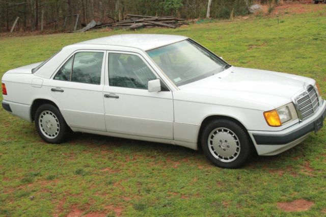 1990 Mercedes-Benz 300-Series - photo 5