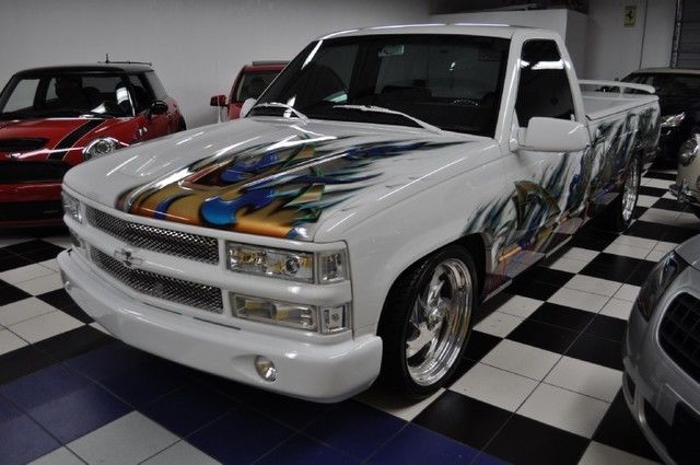 1994 Chevrolet C/K Pickup 1500 SHOW TRUCK CUSTOM - NO MONEY SPARED - photo 6