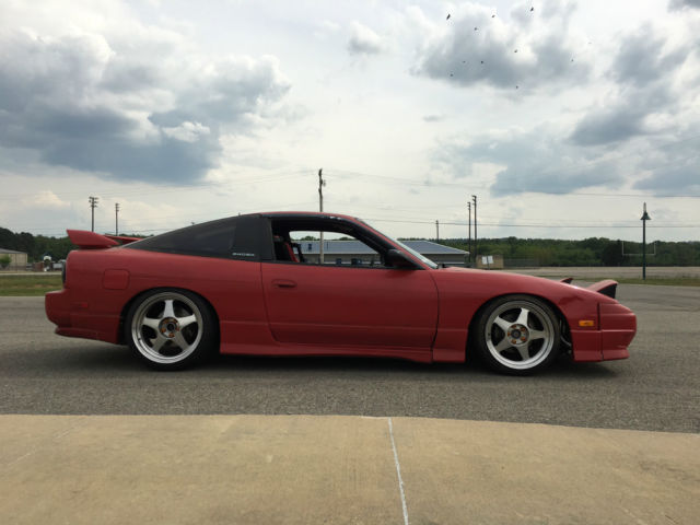 1993 Nissan 240SX Base Hatchback 2-Door - photo 3