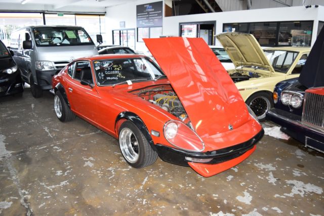 Nissan 240Z 1976 Nissan 240Z Black Leather