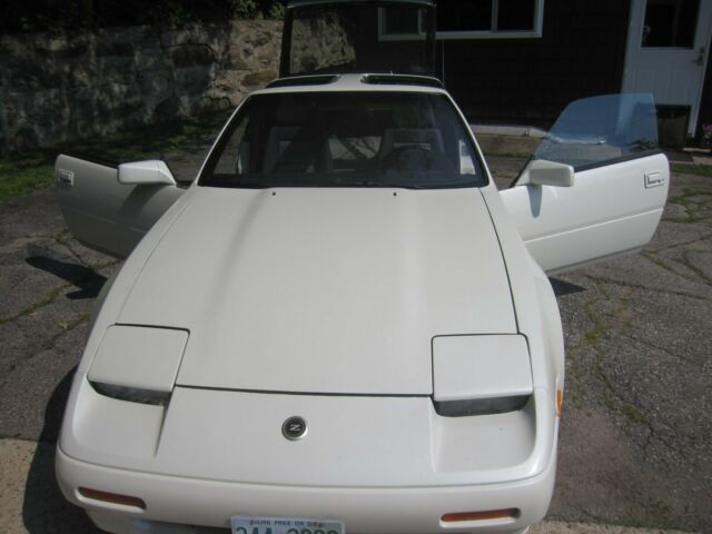 1988 Nissan 300ZX 2dr hatch back