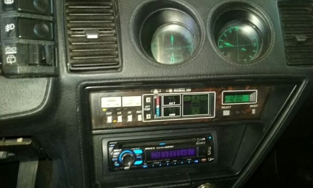 1984 Nissan 300ZX black - photo 11