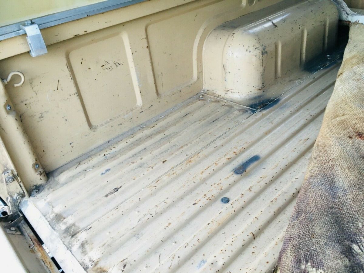 1985 Nissan Other Pickups 720 KING CAB 4x4 - photo 10