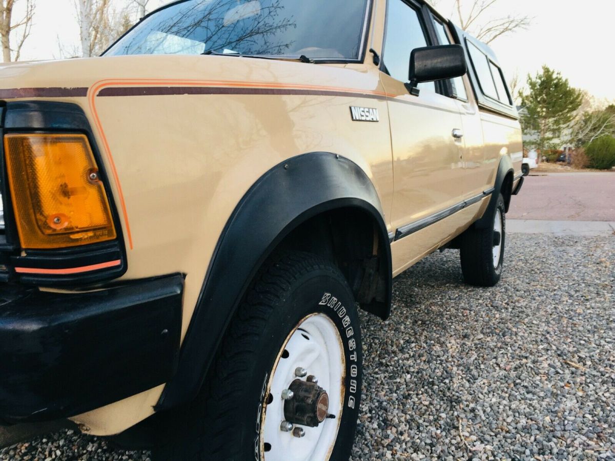 1985 Nissan Other Pickups 720 KING CAB 4x4 - photo 5