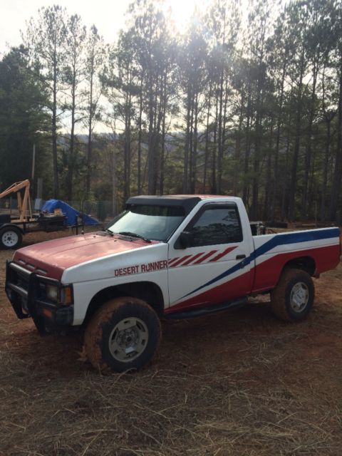 Nissan Desert Runner 1988 4x4 v6 3.0l vintage RARE truck D21 pickup off-road 1988 Nissan Other Pickups