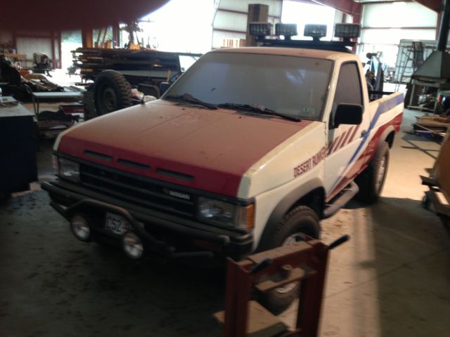 1988 Nissan Other Desert Runner - photo 10