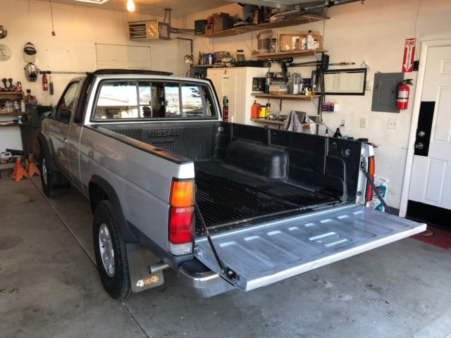 1990 Nissan D21 SE V6 - photo 12
