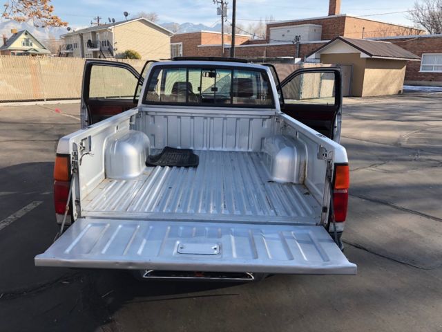 1990 Nissan D21 SE V6 - photo 7