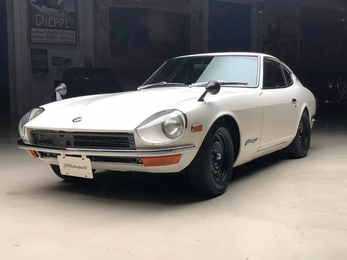 Nissan Fairlady Z S30 Fully Restored Clean California Title RHD Right Hand Drive 1971 Datsun Z-Series