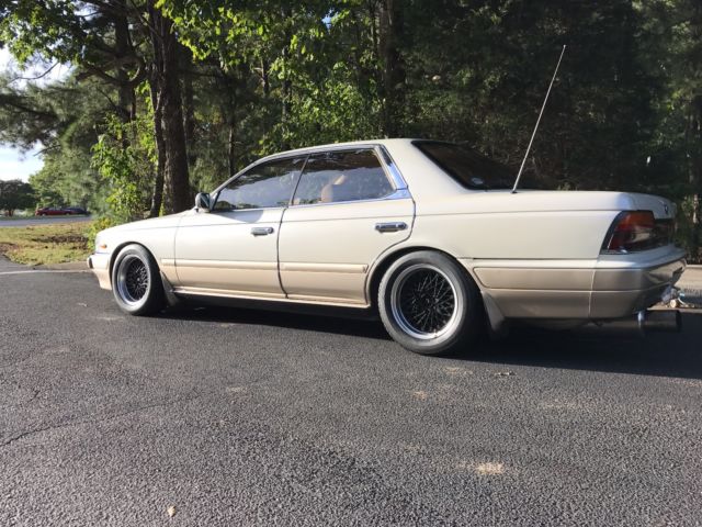 1990 Nissan Other - photo 2