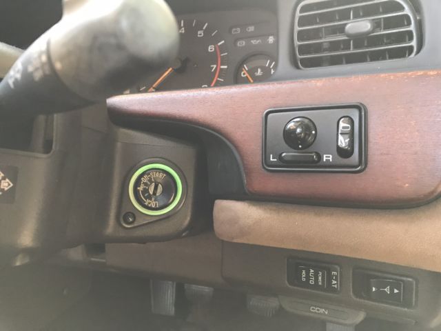 1990 Nissan Laurel - photo 10
