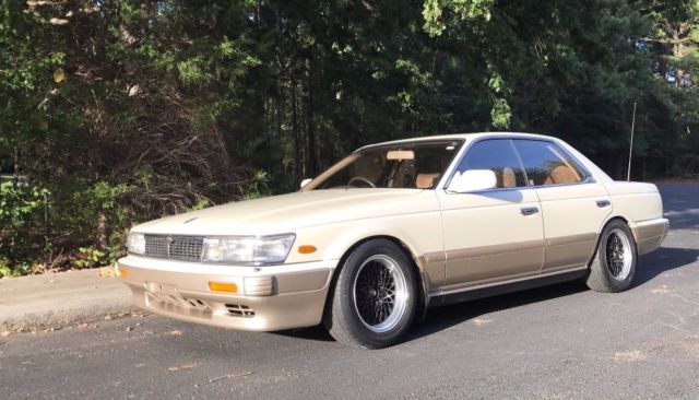 1990 Nissan Laurel - photo 4
