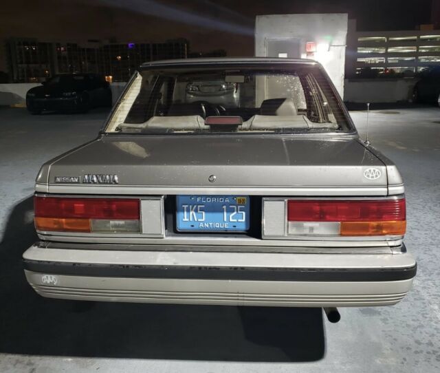 1986 Nissan Maxima - photo 3
