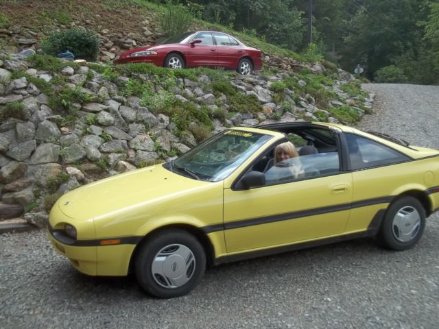 1992 Nissan NX - photo 2