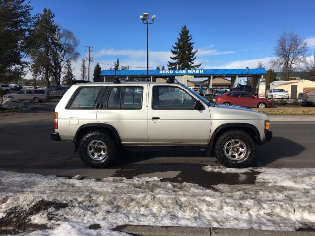 1993 Nissan Pathfinder