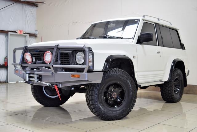 NISSAN PATROL TURBO DIESEL 5SPD MANUAL LEFT HAND DRIVE LIFTED HARD TO FIND 1990 Nissan Other LIFTED 4X4