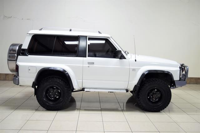 1990 Nissan Other LIFTED 4X4 - photo 9
