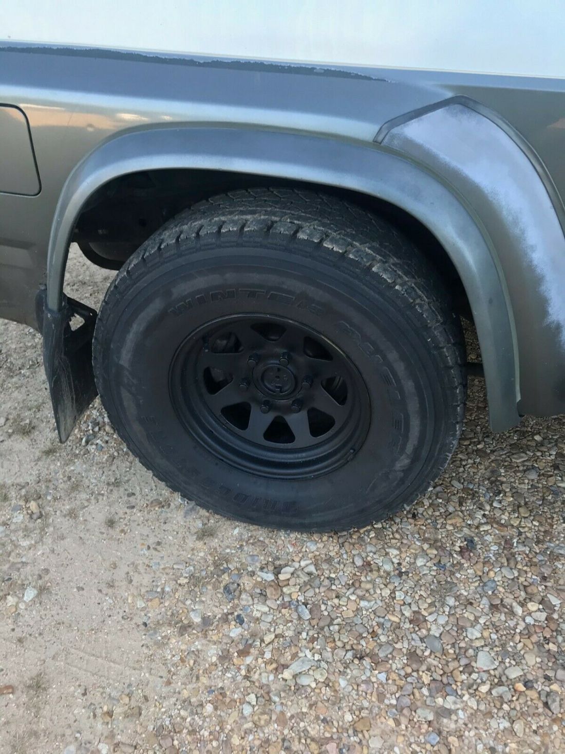 1991 Nissan Safari 4X4 6-Cyl. Diesel 2-Door SUV - photo 9