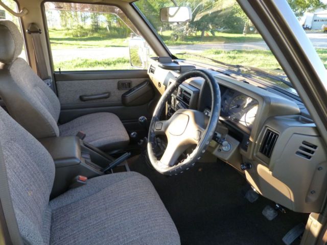 1988 Nissan Safari Granroad - photo 11