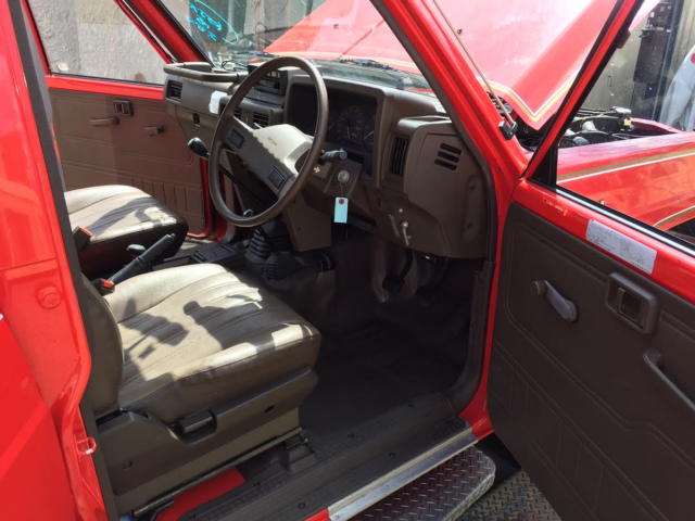 1989 Nissan Other Pickups 4 door - photo 6