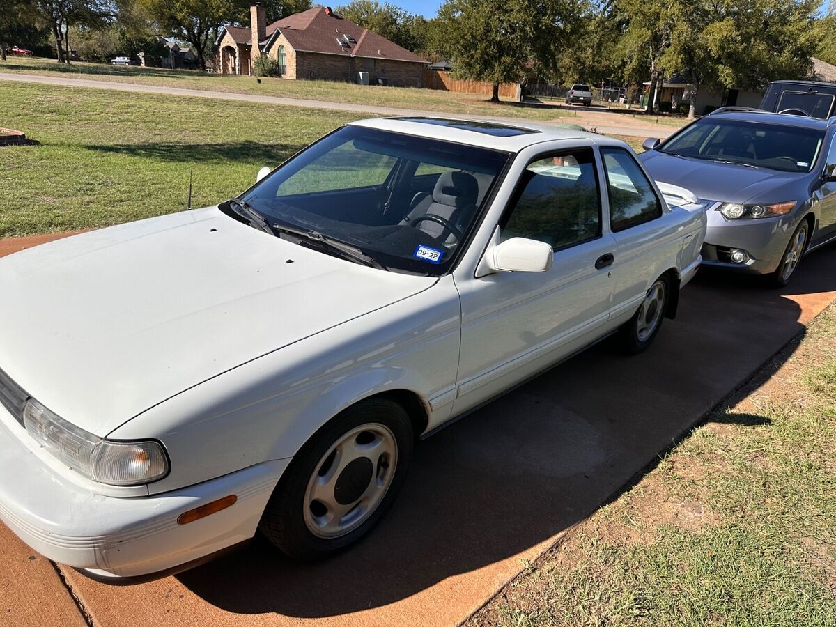1991 Nissan Sentra - photo 4