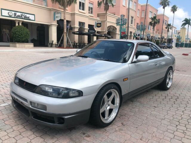 1993 Nissan GT-R - photo 3