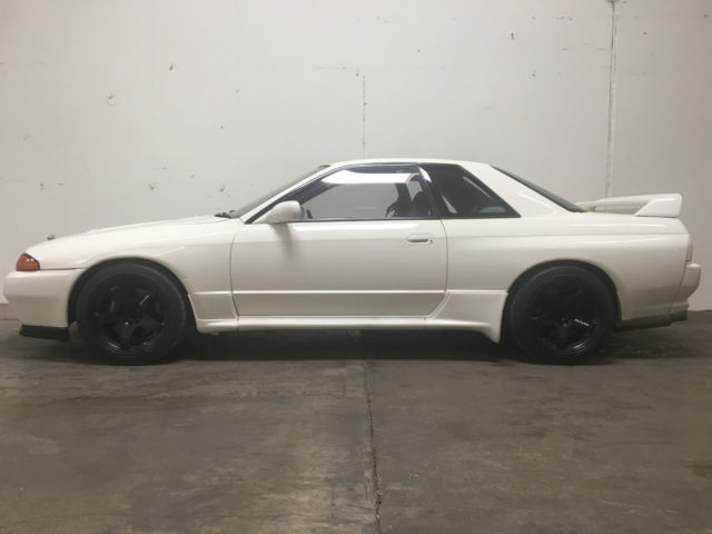 Nissan Skyline R32 GTR 1990 RHD JDM RB26 R33 BNR32 Skyline 1990 Nissan GT-R