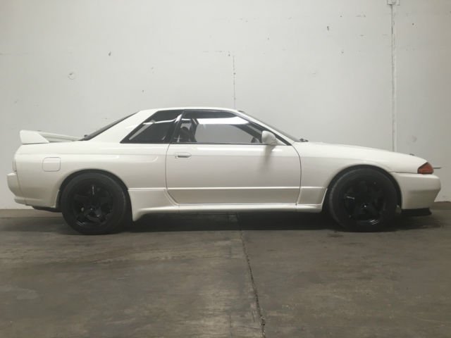 1990 Nissan GT-R - photo 3
