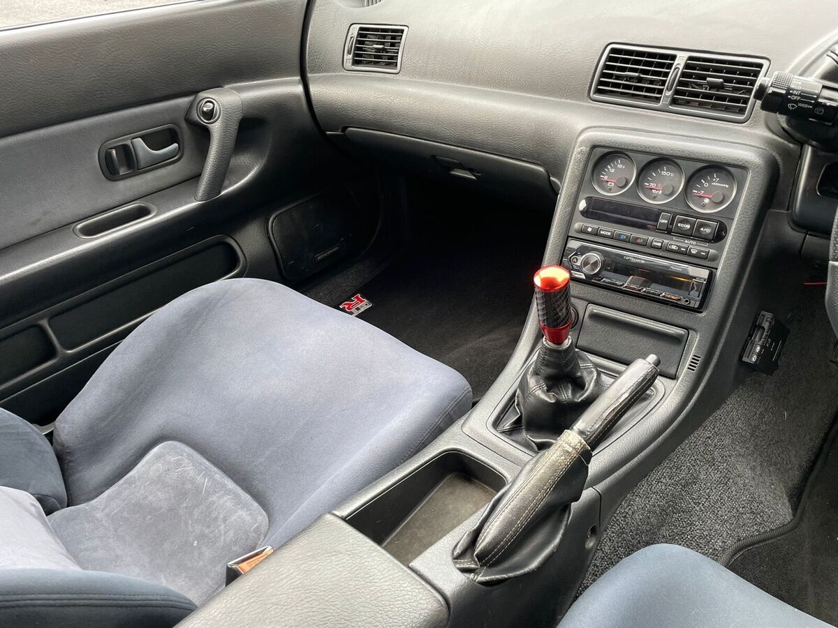 1994 Nissan Skyline - photo 11