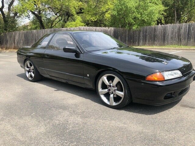 1990 Nissan Skyline GTS-T