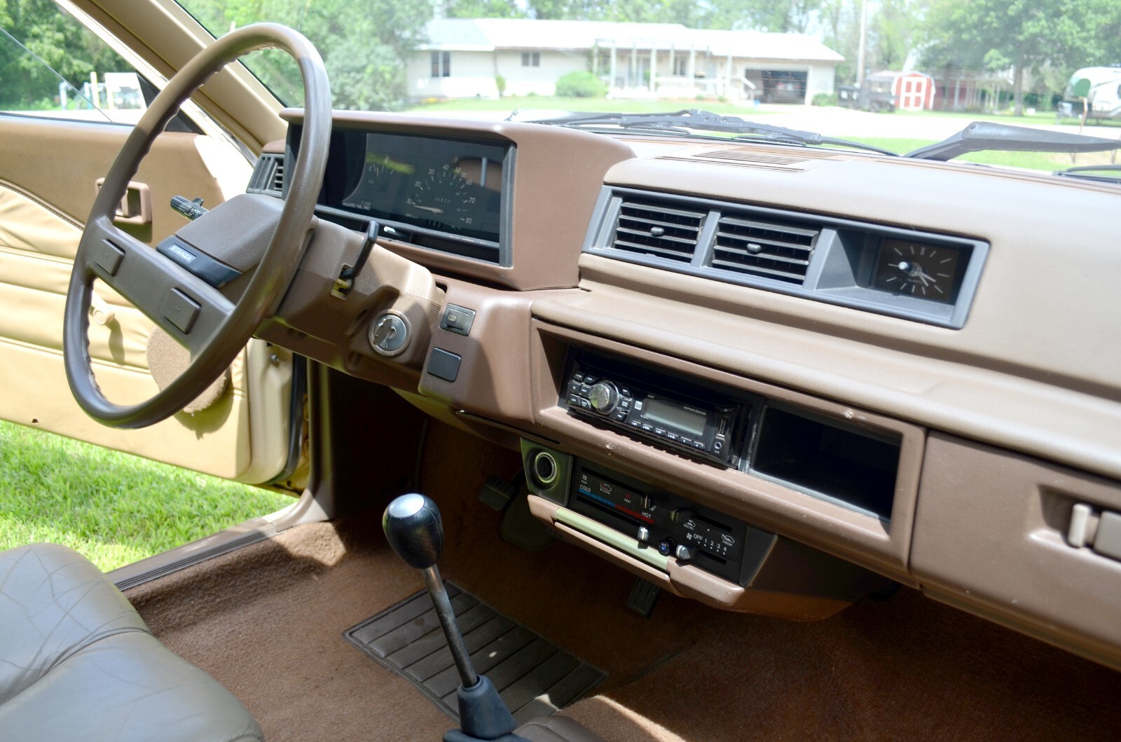 1983 Nissan Stanza - photo 12