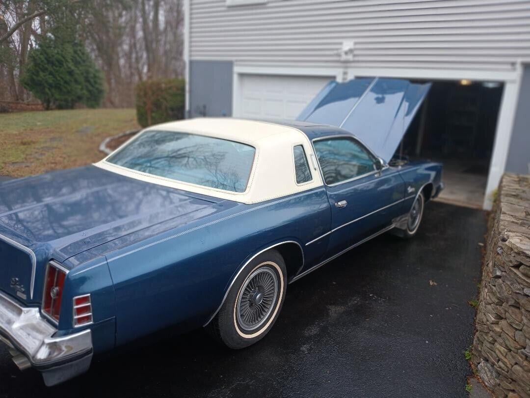 1975 Chrysler Cordoba Hardtop - photo 11