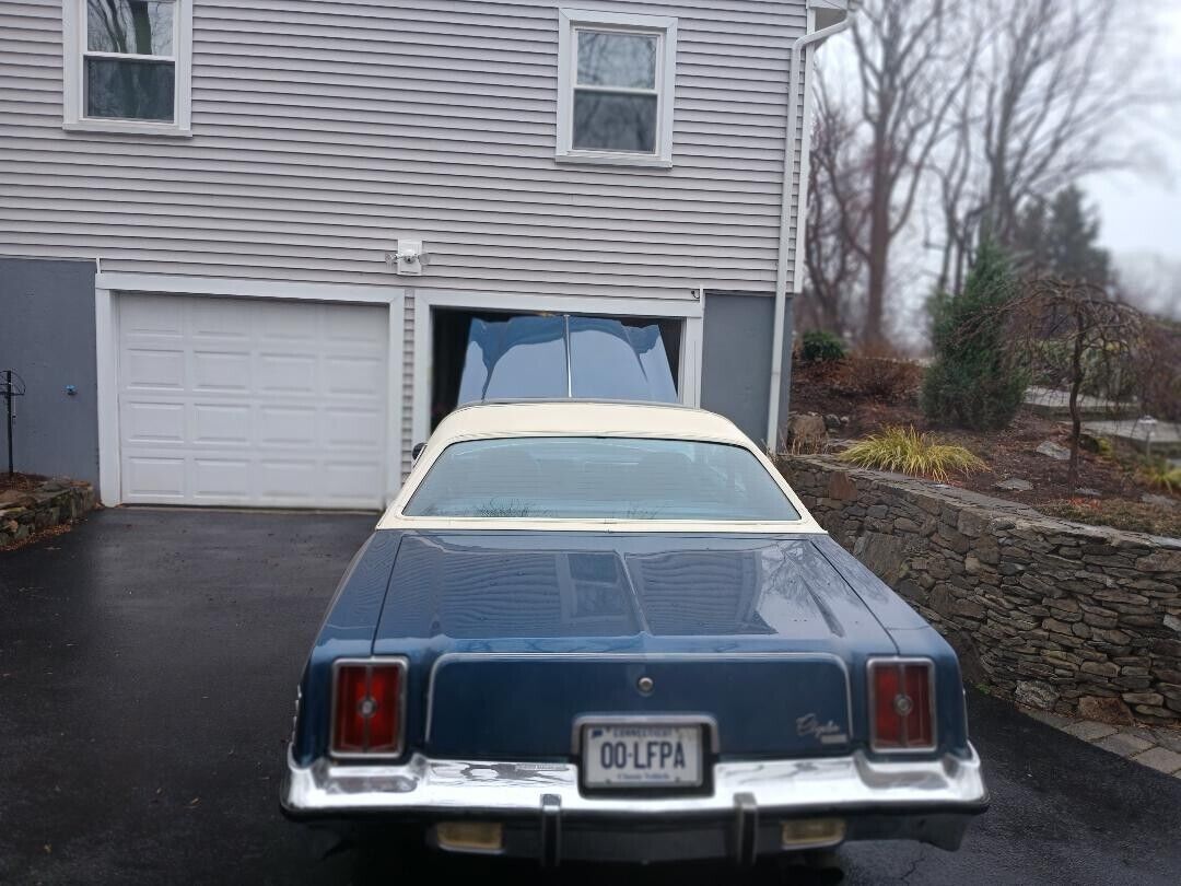 1975 Chrysler Cordoba Hardtop - photo 12