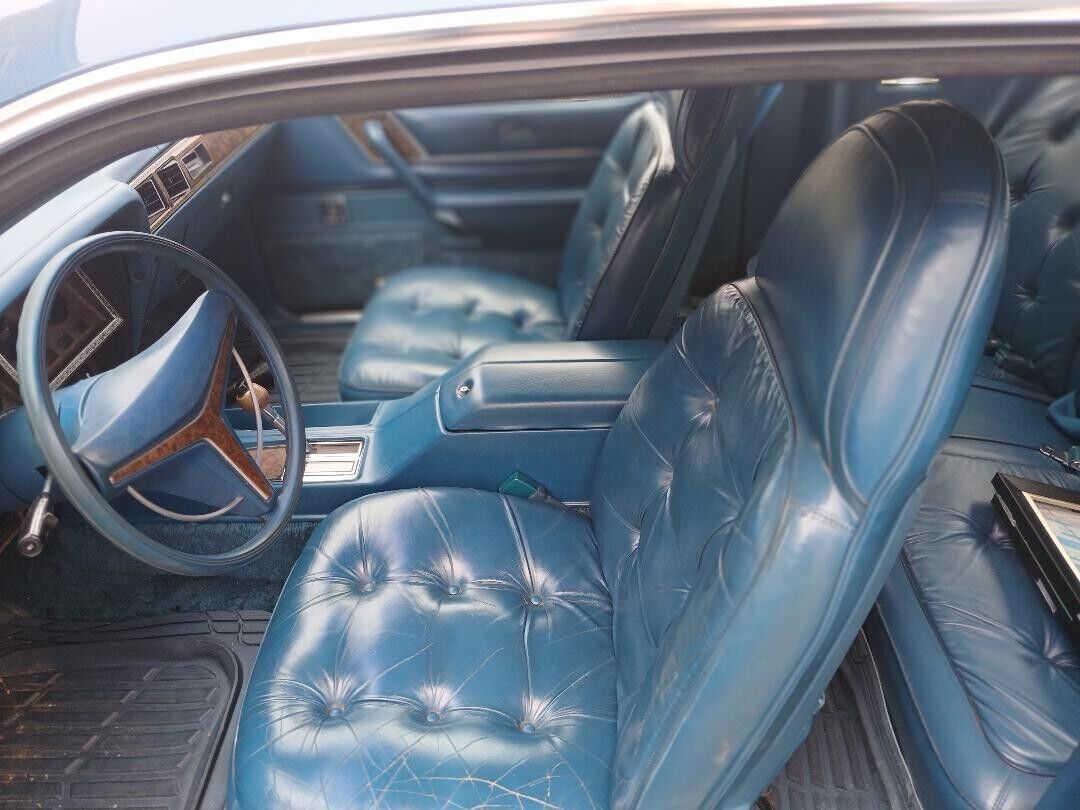 1975 Chrysler Cordoba Hardtop - photo 6