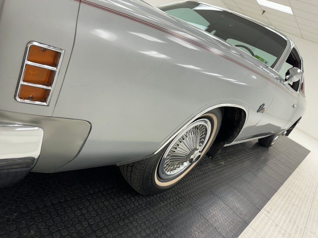 1976 Chrysler Cordoba Hardtop - photo 11