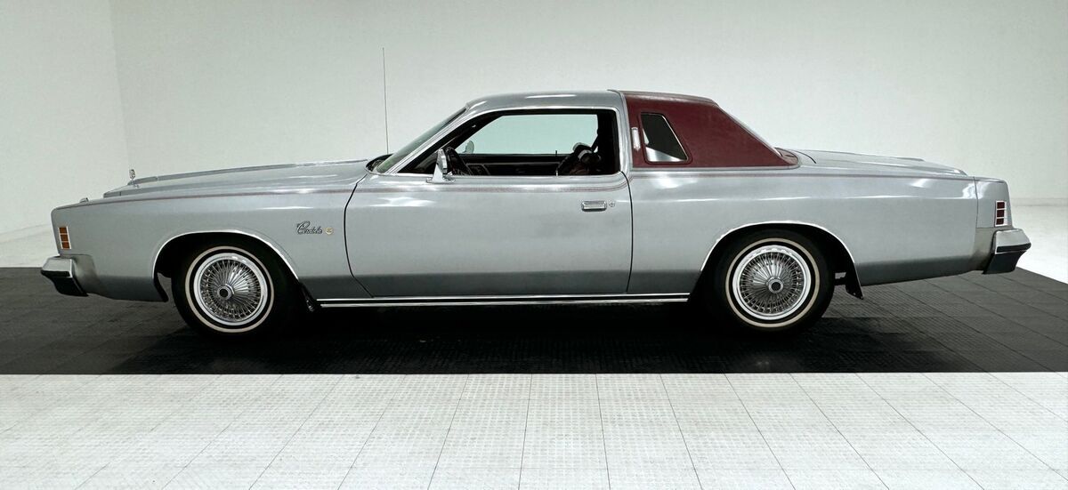 1976 Chrysler Cordoba Hardtop - photo 2