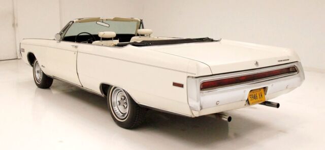 1970 Chrysler 300 Series Convertible - photo 6