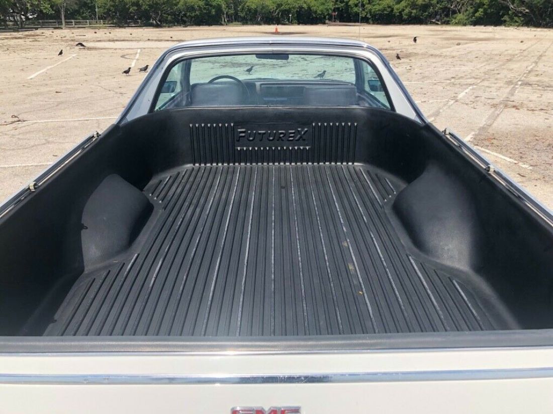 1987 GMC Caballero - photo 11