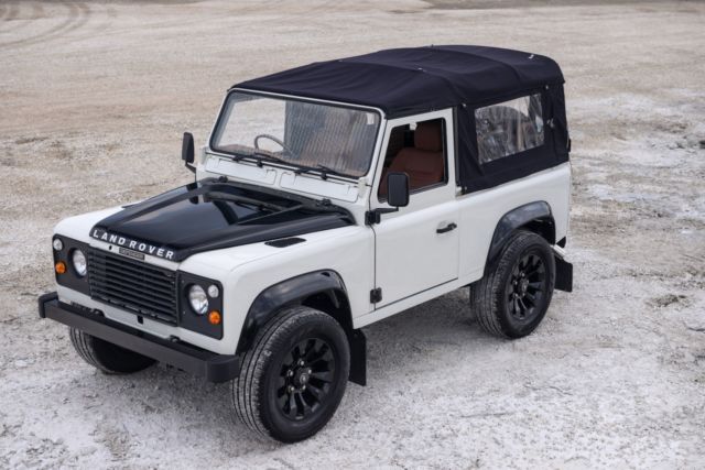 1986 Land Rover Defender 90 DIESEL CAB - photo 2
