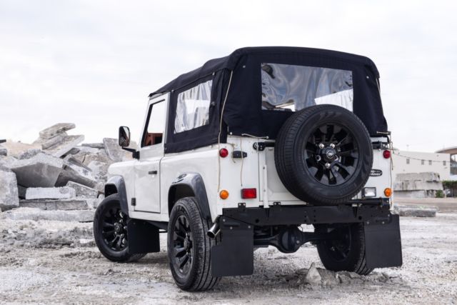 1986 Land Rover Defender 90 DIESEL CAB - photo 3