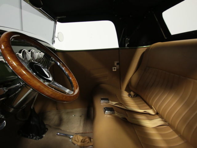 1932 Ford Roadster - photo 4