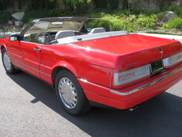 1993 Cadillac Allante Convertible - photo 2