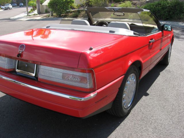 1993 Cadillac Allante Convertible - photo 3